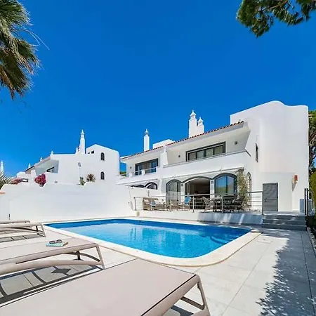 Sleeps 5 With Pool Air Con And Wifi Кинта-до-Лаго