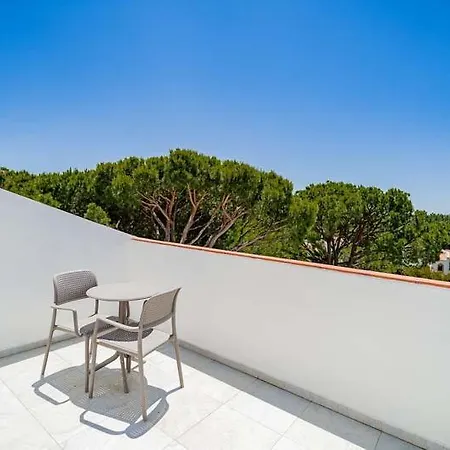 Sleeps 5 With Pool Air Con And Wifi * Quinta do Lago